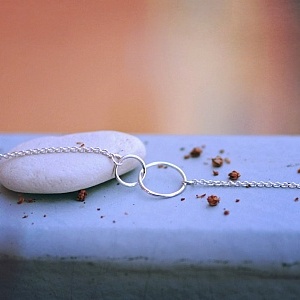 spojeni, mini kruhy, AG náhrdelník